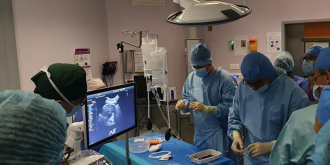 Le bloc de chirurgie anténatale de l’hôpital Necker a abrité une première mondiale