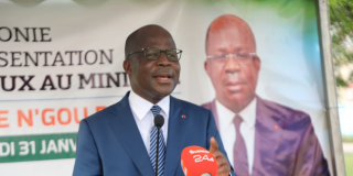 Construction, réhabilitation et équipements des hôpitaux : le Ministre Pierre Dimba dresse un bilan 