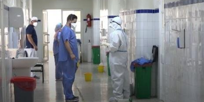 Programme d'urgence à Casablanca, hôpital de campagne à Marrakech, le Maroc renforce sa capacité d'accueil des patients du Covid